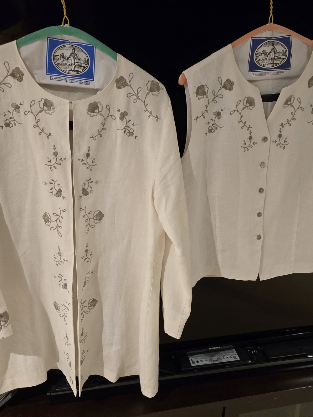 Relativity Cream Linen Top with Subtle Texture